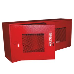 Щит пожарный закрытый с сеткой 